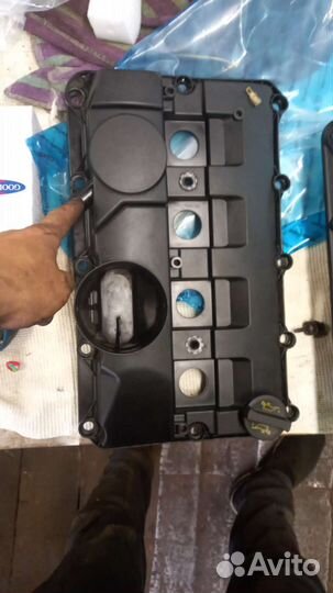 Клапанная крышка