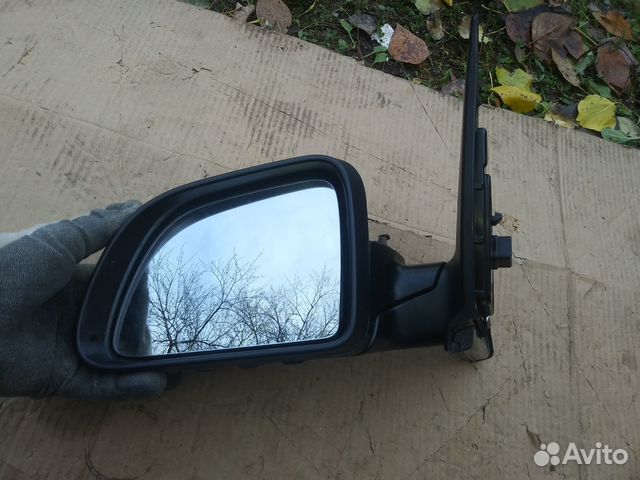 Зеркало левое Kia Rio 4