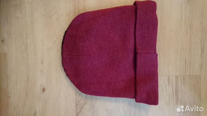 Шапка новая бордовая