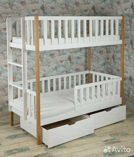 Двухъярусная кровать из массива дерева береза