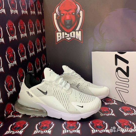Кроссовки Nike air Max 270