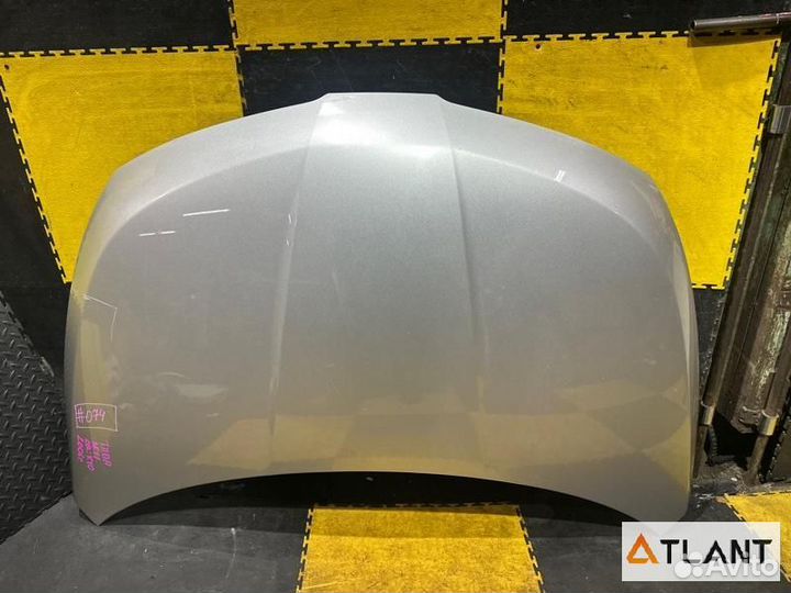 Капот nissan tiida