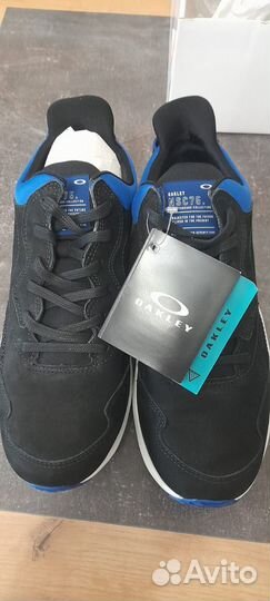 Oakley кроссовки NSC75