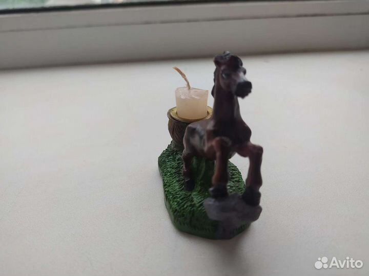 Настольные фигурки лошадка подсвечник собачки