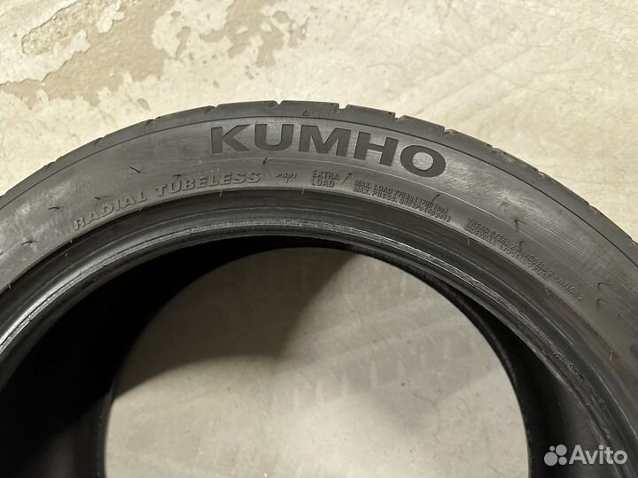 Kumho Ecsta PS91 255/40 R18 99ZR