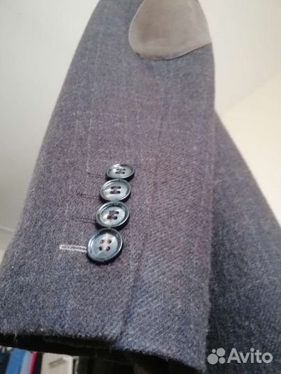 Пиджак чистая шерсть 48 размер