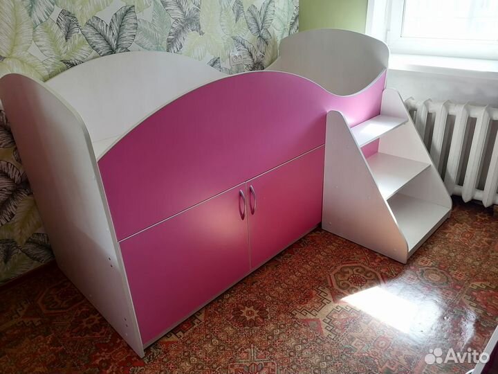 Спальня детская для девочки б/у