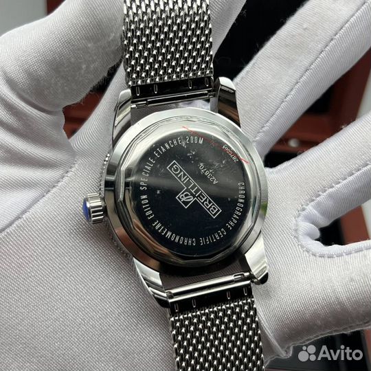 Часы breitling