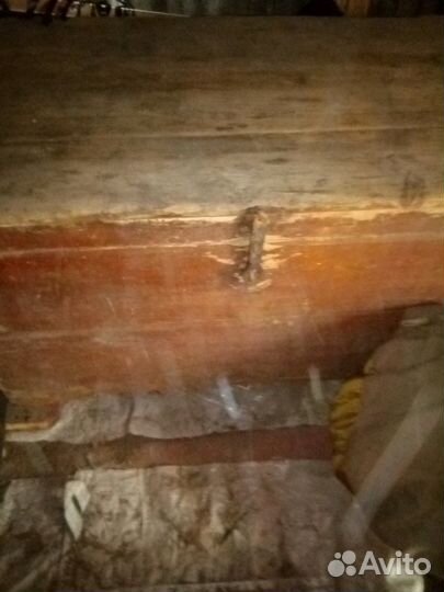 Старинный сундук