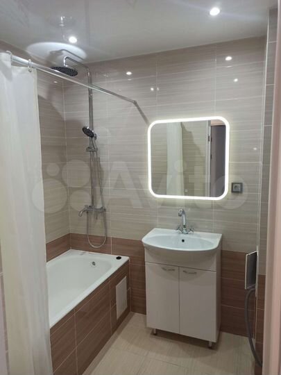 2-к. квартира, 60,2 м², 13/16 эт.