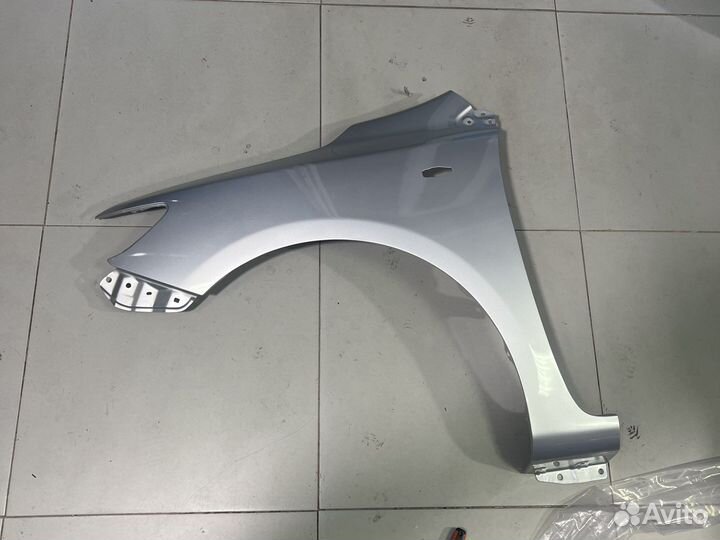 Крыло тойота королла е150 Стальное 1F7