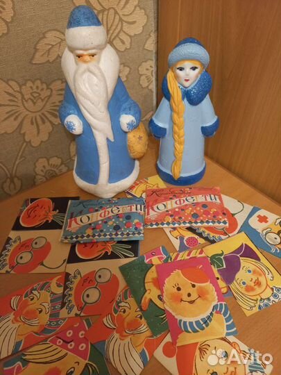 Дед мороз и снегурочка,елочные флажки,конфетти