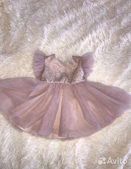 Нарядное платье для девочки