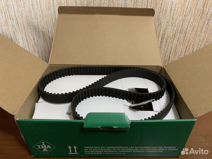 Комплект грм INA 530059211 (k015680xs, ct1167k1)