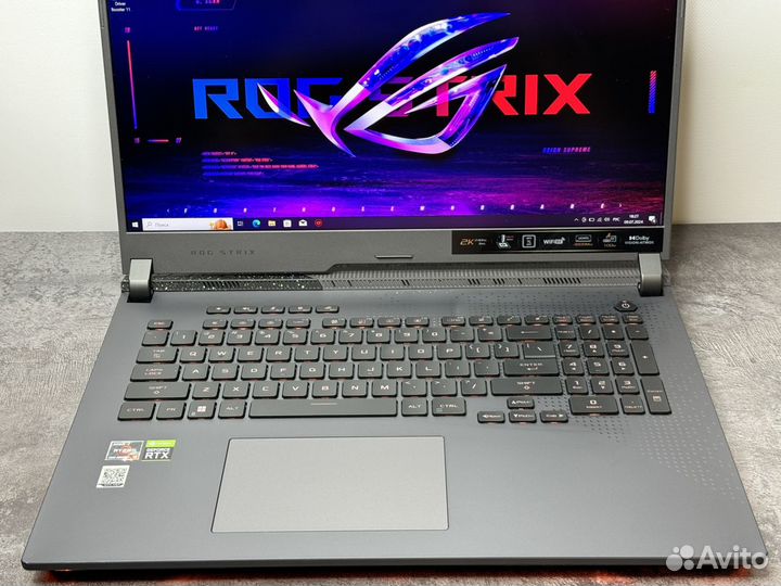 Asus ROG Strix G17 R9 / DDR5 / RTX3070Ti / 16Gb