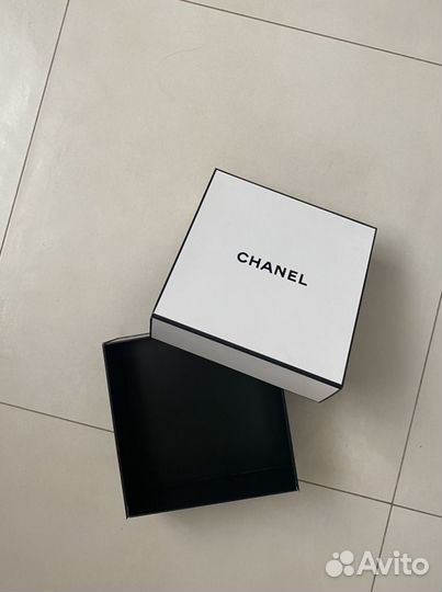 Коробка и пакет от косметики Chanel