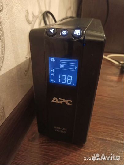Ибп apc smart ups PRO 550