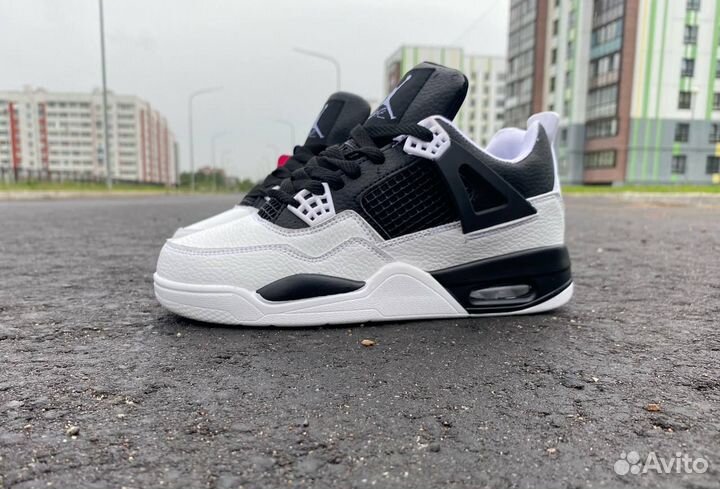 Кроссовки Nike air Jordan 4