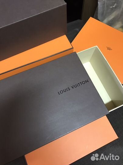Коробка louis vuitton, chanel