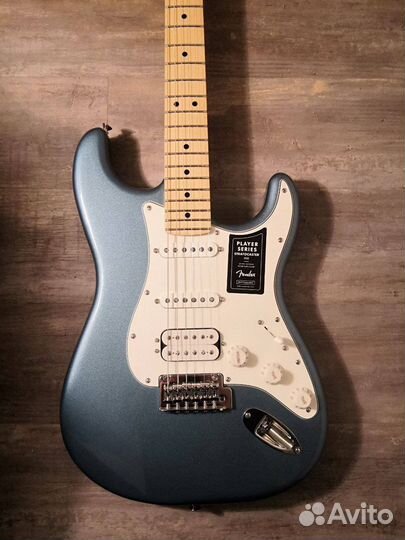 Fender player Stratocaster HSS MN Tidepool