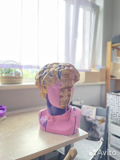 Гипсовая голова Давида