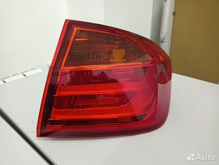 Фонарь правый BMW 3-serie F30/F31 11- 63217313040