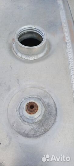 Бак под топливо