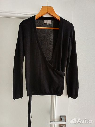 Свитер шерсть шелк кашемир на запах р. М черный