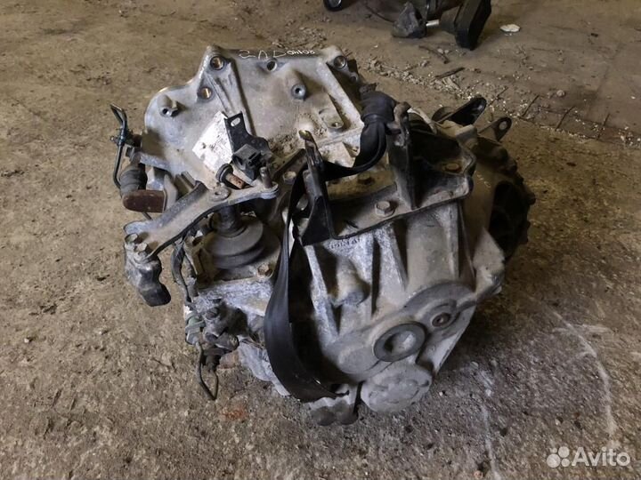 Кпп механическая (МКПП), Toyota Avensis 2005