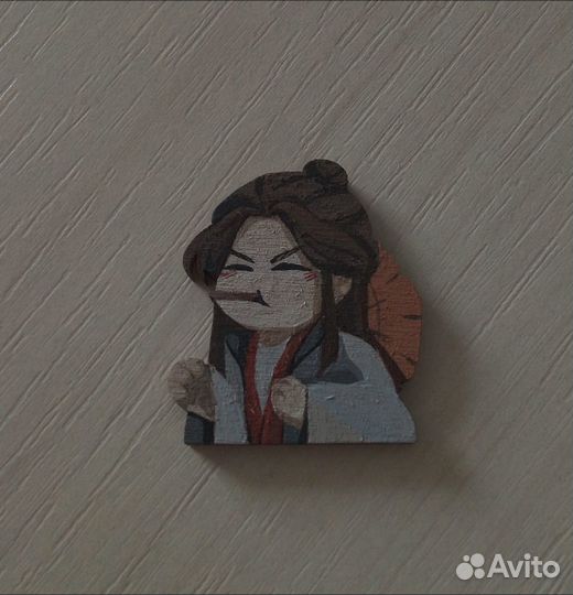 Аниме значки из дерева
