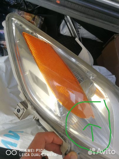 Фары на Тойота Камри 40