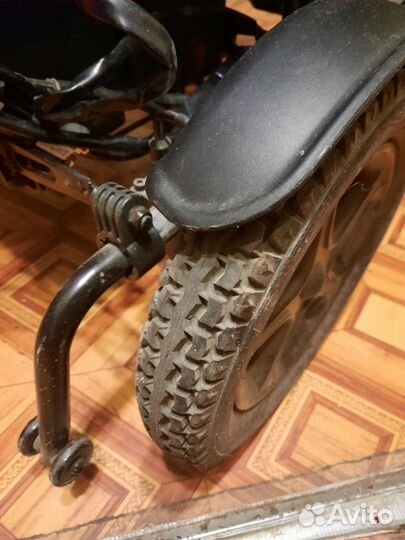 Инвалидная коляска с электроприводом бу