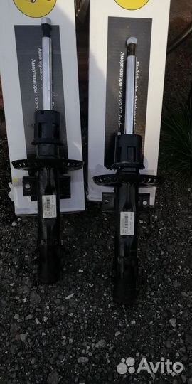 Продам стойки