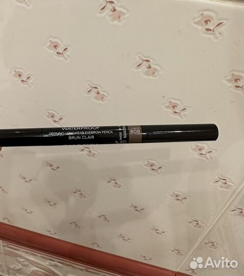 Chanel карандаш для бровей