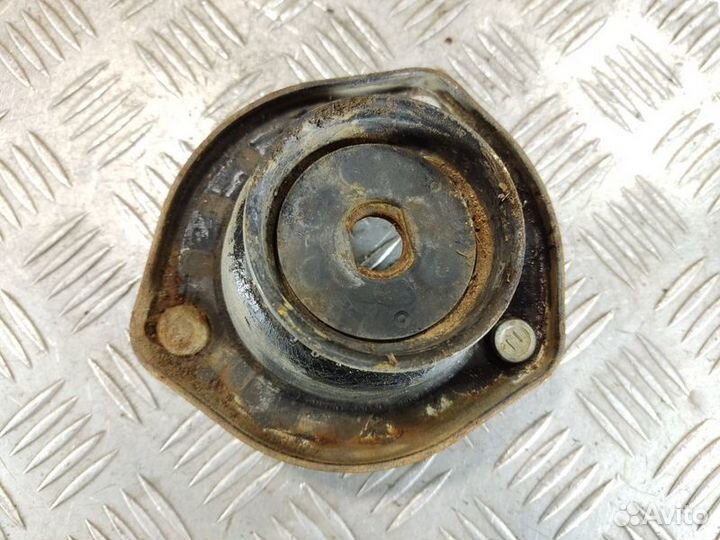 Опора заднего амортизатора Lexus Rx 1998 2003