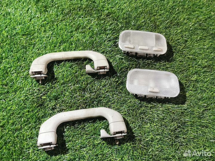 Пластик салона Peugeot 307 1.4 KFW