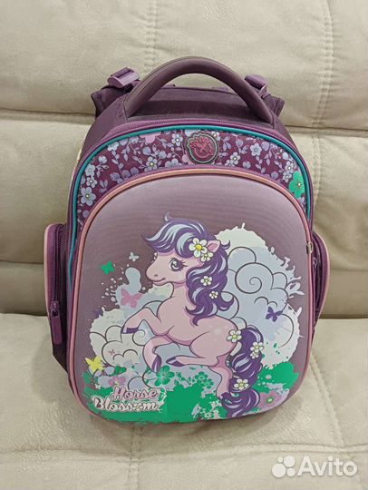 Школьный рюкзак