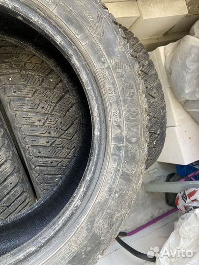 Goodyear Ultragrip Ice Arctic 205/55 R16 94T