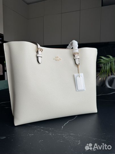 Сумка шопер Coach molly tote молочная