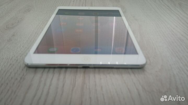 Планшет Apple iPad mini Wi-Fi