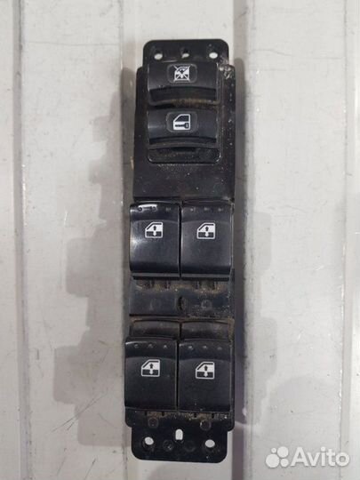 Блок управления стеклоподъемниками Ssangyong