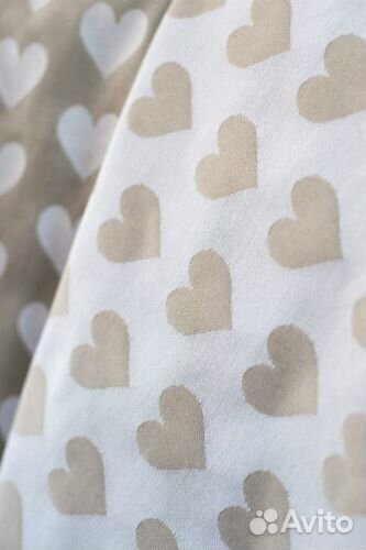 Слинг pavo сердца на серо бежевом