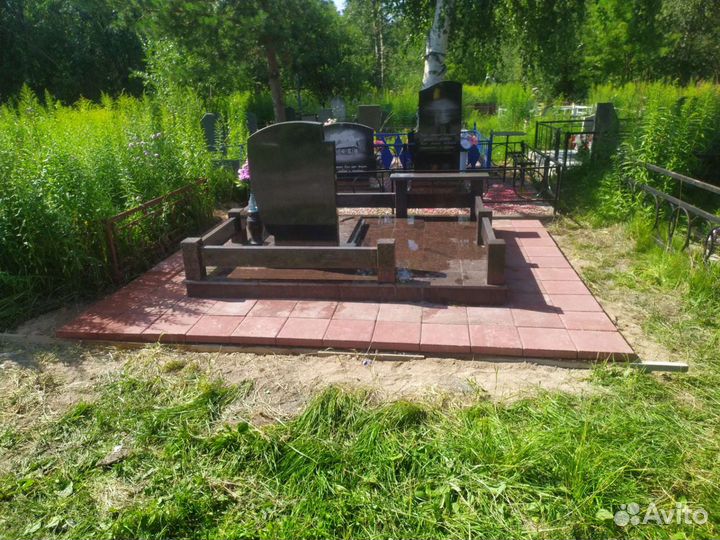 Благоустройство захоронений. Установка памятников