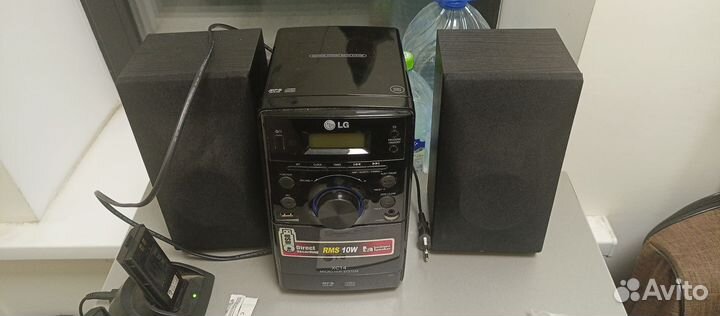 Музыкальный центр LG