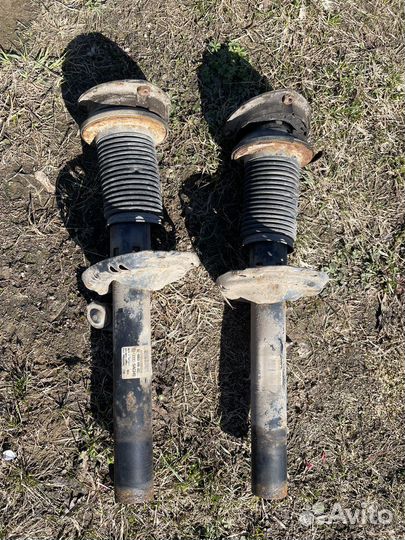 Передние стойки, амортизаторы ауди а3 2013 8V