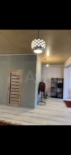 2-к. квартира, 86 м², 2/2 эт.