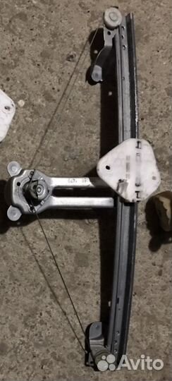 Стеклоподъемники Renault Logan 1