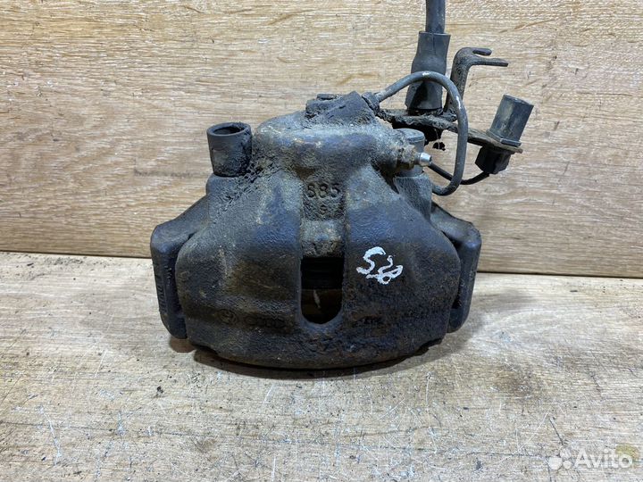 Суппорт передний правый Audi A6 C5 S38