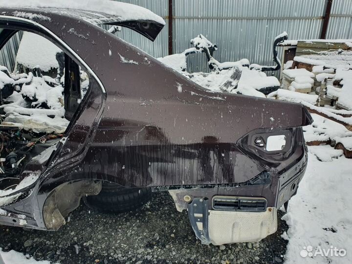 Крыло заднее левое Mercedes W212 (2009 - 2013)