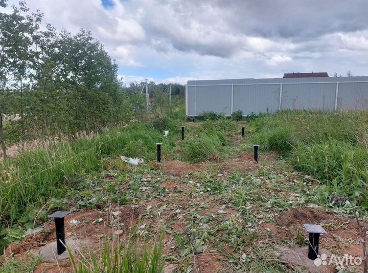 Металлические сваи с установкой